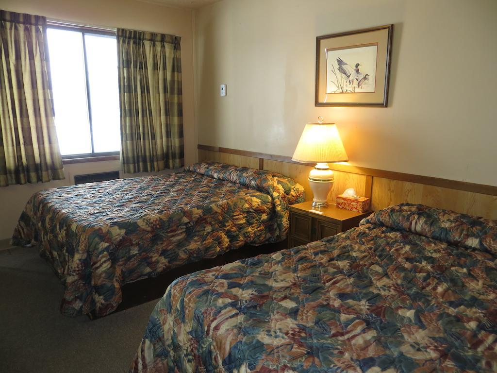 Parkwood Motor Inn Sundre Cameră foto